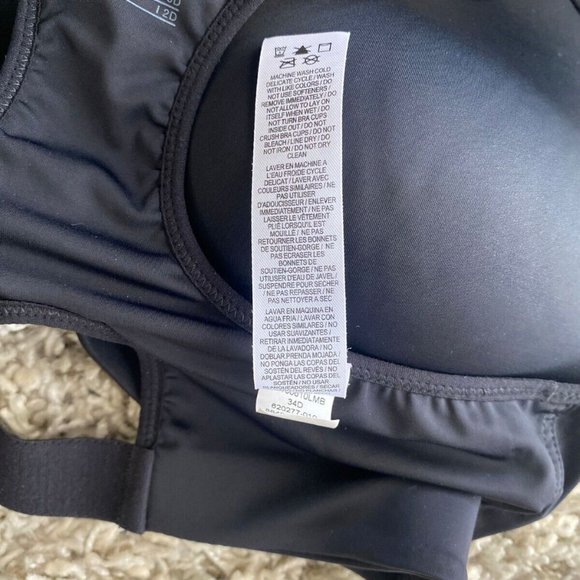 Nike Dri Fit Race Back Black Sports Bra Wireless Lined Pullover Active Size 34D - Picture 3 of 6